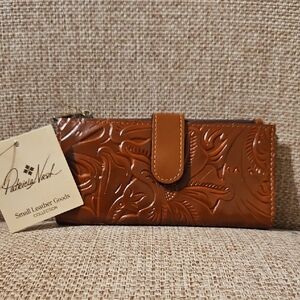 Patricia Nash Tooled Leather Nazari Florence Wallet